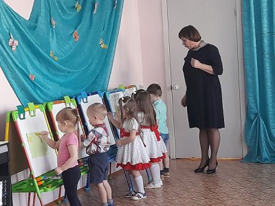 Педагоги детского сада №3 «Тополек» представили познавательно-исследовательскую деятельность с детьми для педагогов района