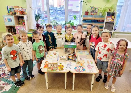 Дети и педагоги детского сада №5 «Огонёк» вновь обратились с дружественным приветом к Детскому саду №122 